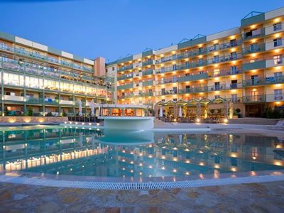ARITI GRAND HOTEL