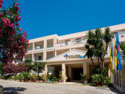 THREE STAR BEACH HOTEL